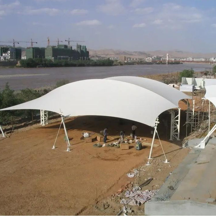 循化膜结构汽车棚